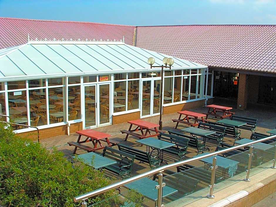 Crows Nest Caravan Park