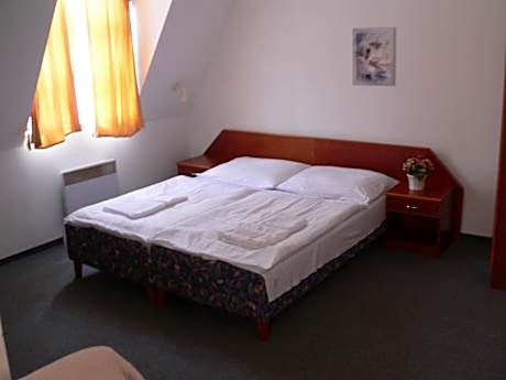 Double Room with Extra Bed