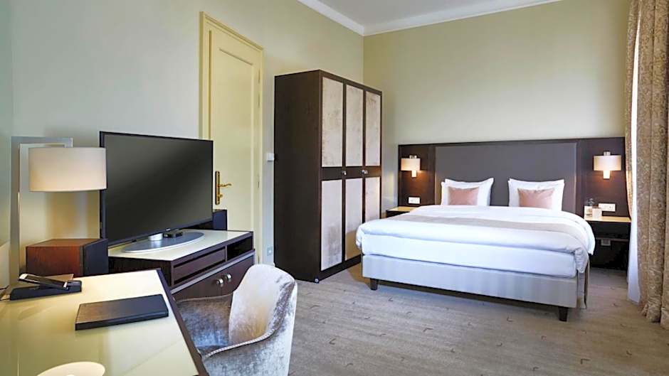 Aria Hotel