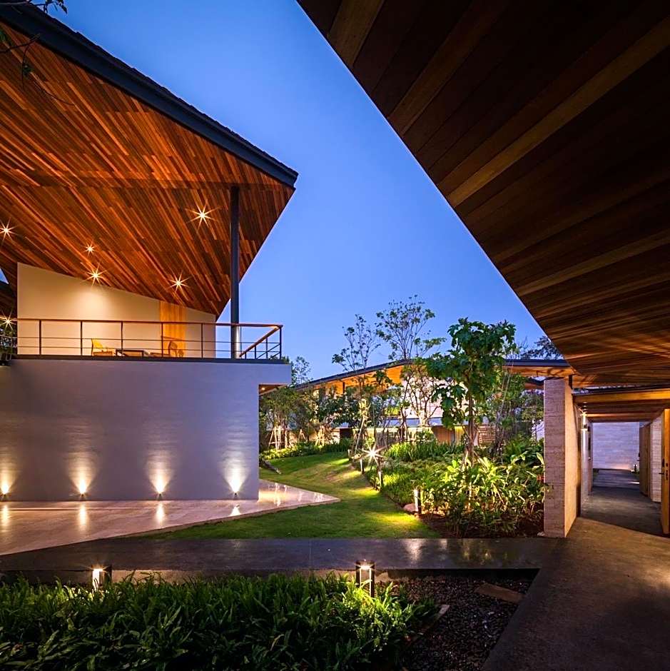 Gliding Villa – Khao Yai National Park, GA