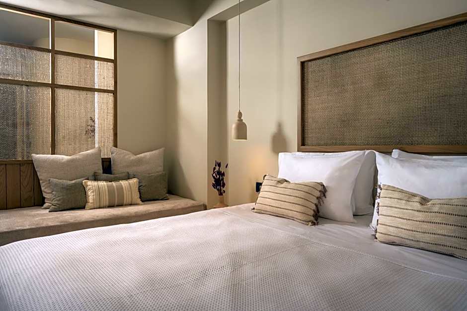 Natalie Hotel