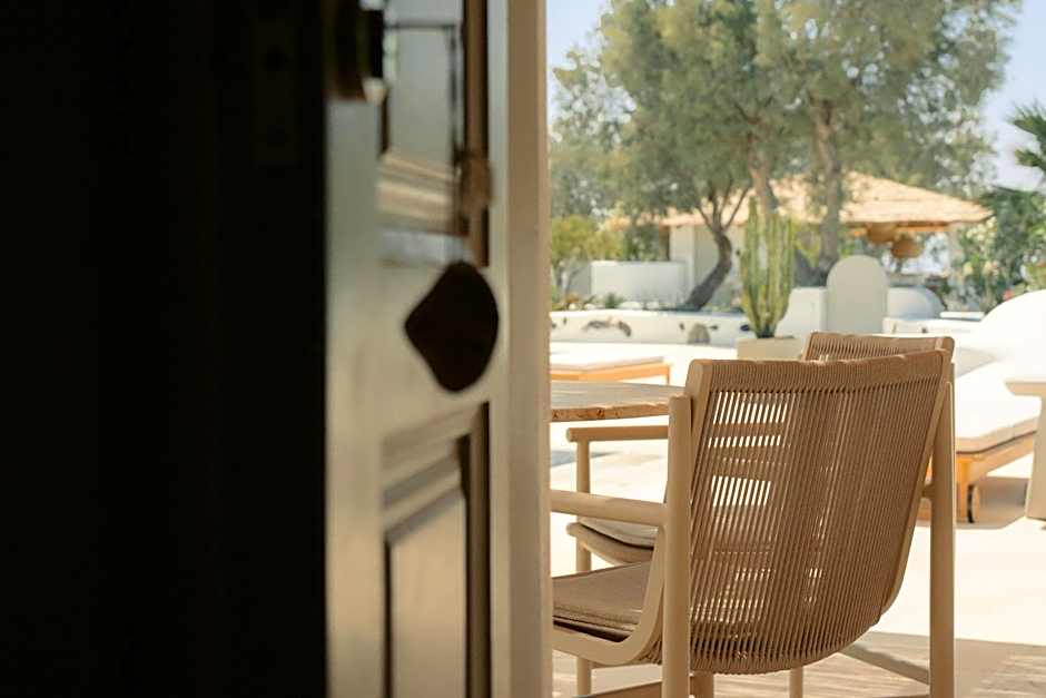 Black Rose Beach Suites