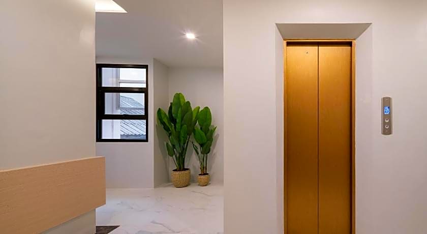 Samyan Serene Hotel