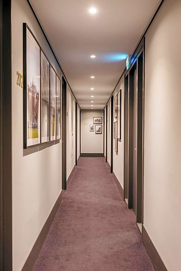 YAYS The Hague Willemspark by Numa