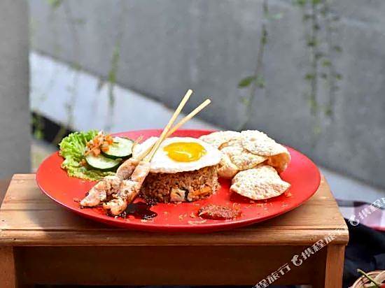Ibis Bali Legian Street