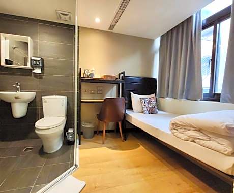 Single Room with Shower