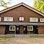 Reposer Hakuba Hotel and Offsite Villa