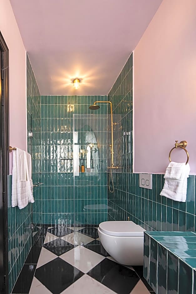 HOLT Hotel De Mi Independencia Double Queen Room