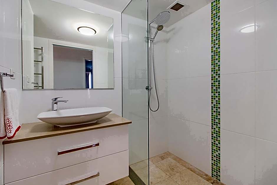 Meridian Tower Kirra Beach