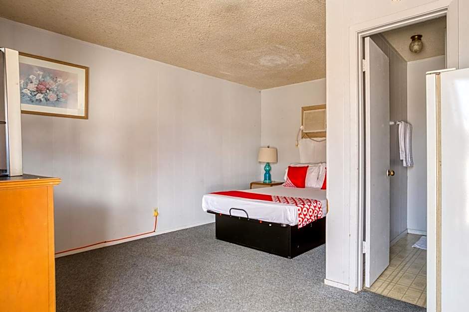 OYO Hotel Breckenridge TX Hubbard Creek Lake
