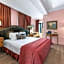 Canal Suites