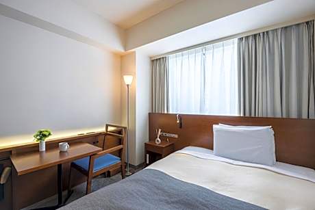 High Floor Deluxe Single Room - Non-Smoking