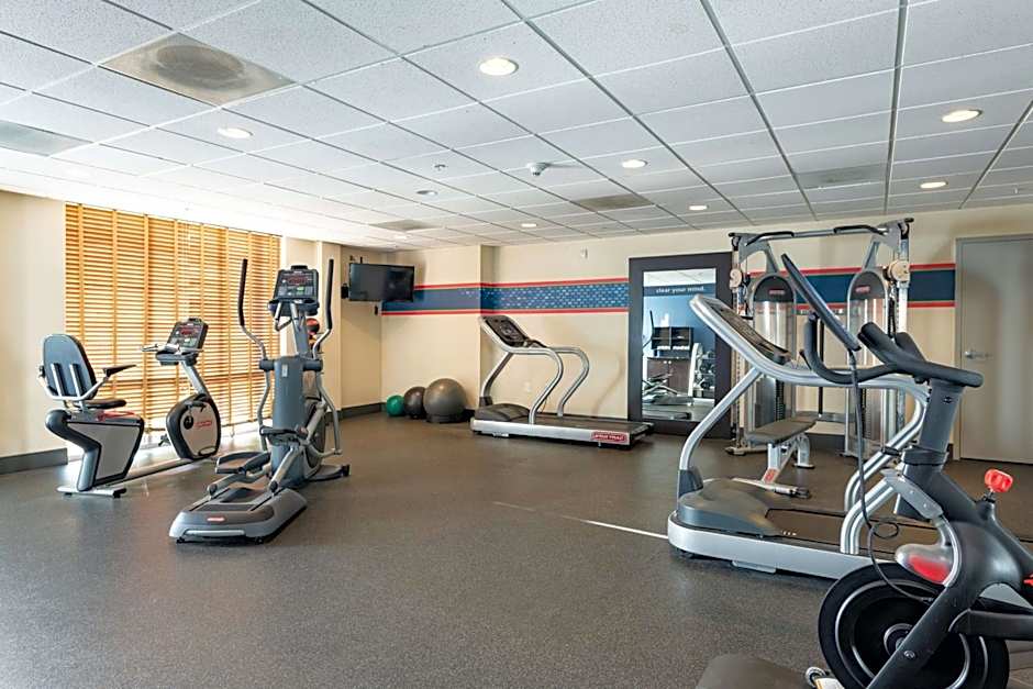 Hampton Inn By Hilton & Suites Pittsburg