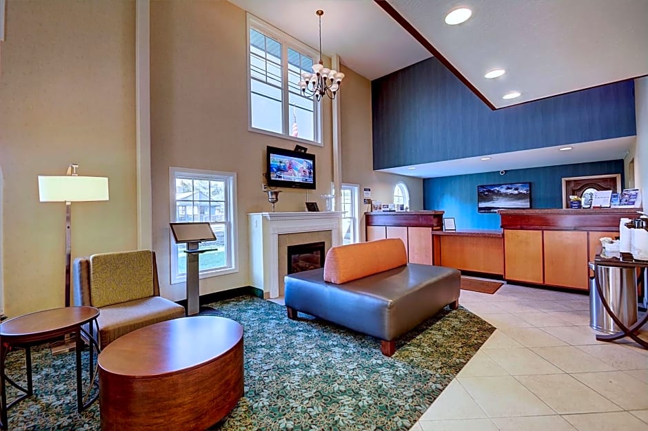 Best Western Plus, The Inn at Hampton