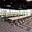 Rydges Pit Lane