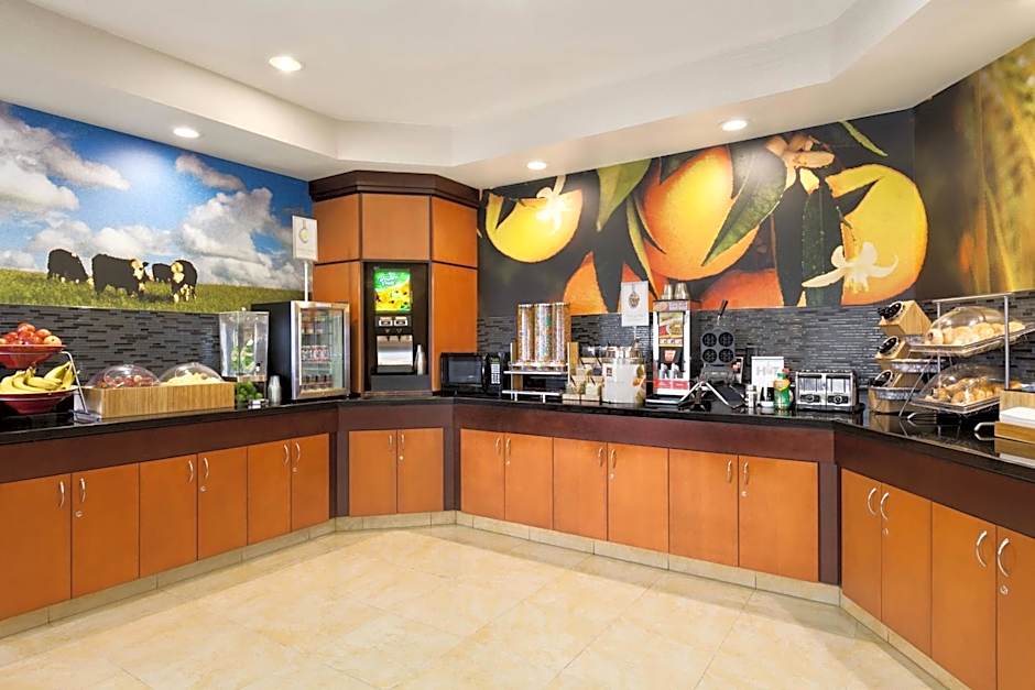 Fairfield Inn & Suites by Marriott Omaha East/Council Bluffs, IA