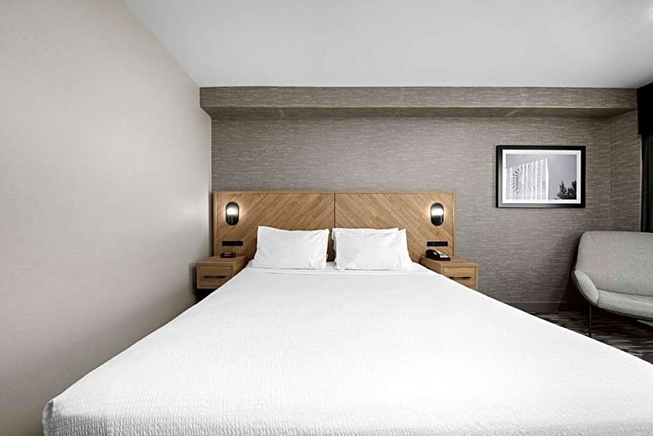 Sandman Hotel Calgary Airport