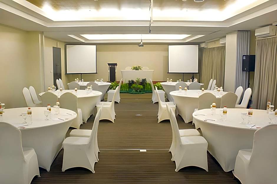 Luxury Malioboro Hotel