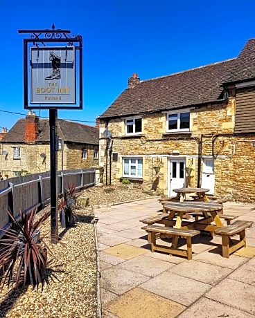 The Boot Inn
