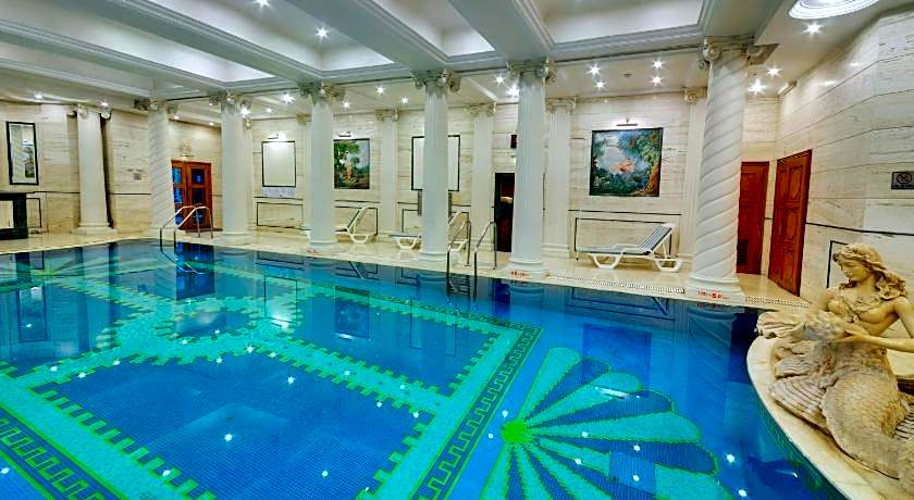 Lemon Tree Premier, The Atrium, Ahmedabad