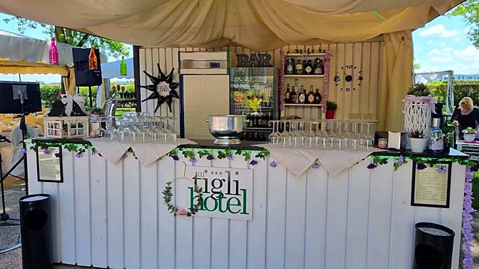 HOTEL AI TIGLI