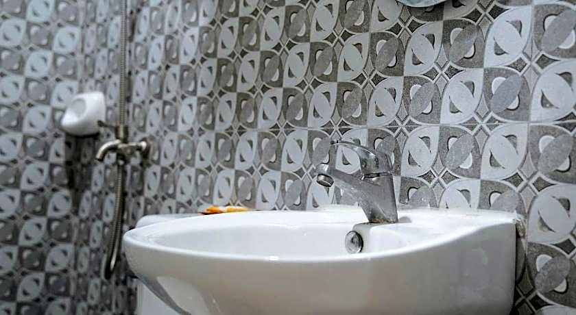 AJ Residences Apartelle Camotes RedPartner