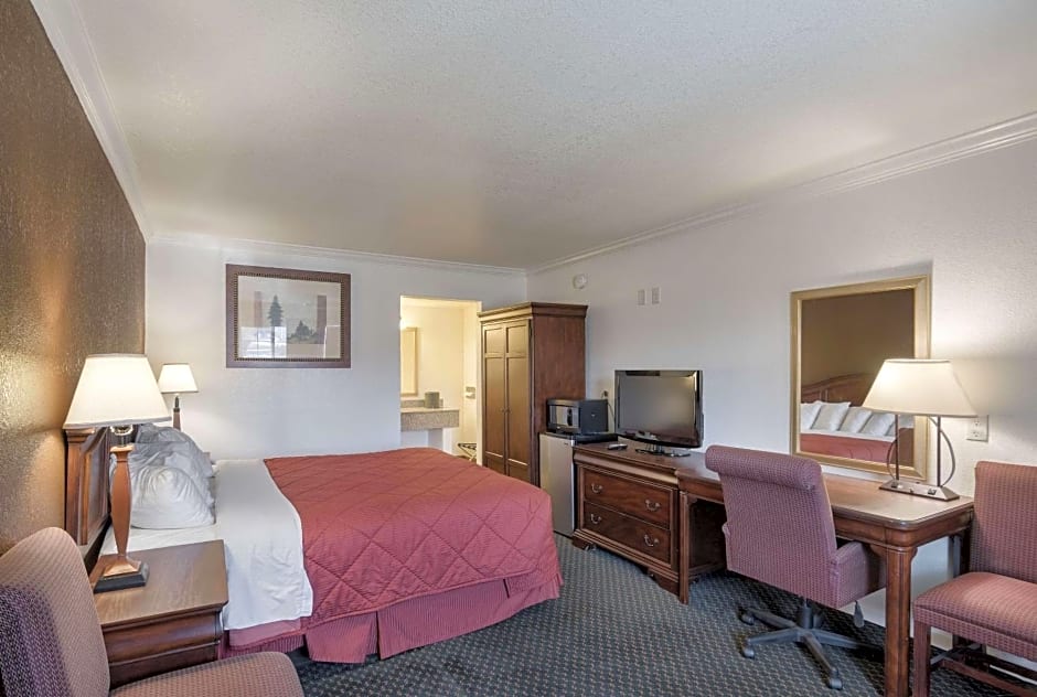 1st Interstate Inn