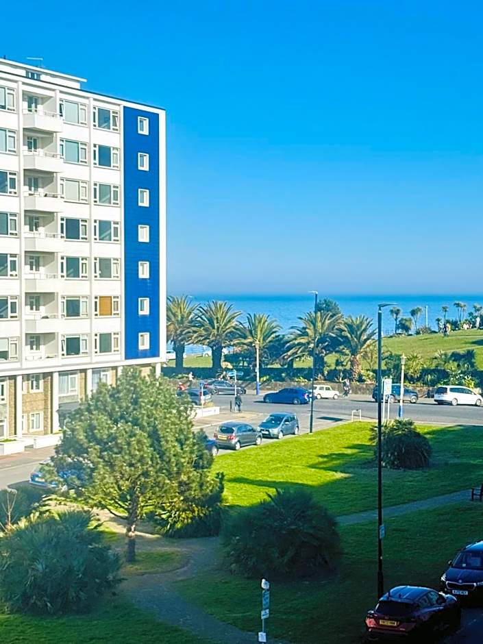 Carlton Court Hotel Eastbourne