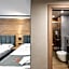 Avenue Hotel