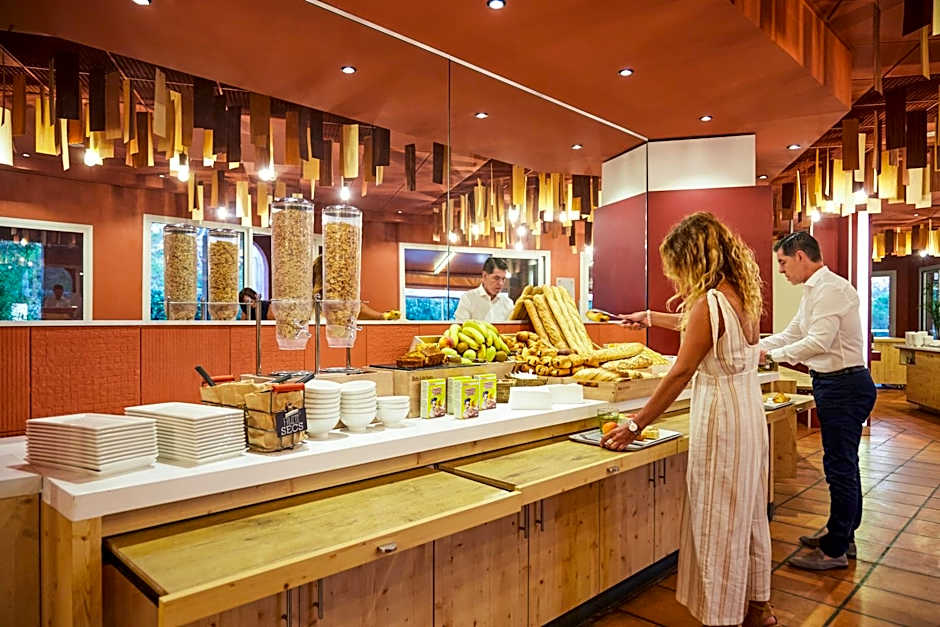 ibis Thalassa Hyeres Plage