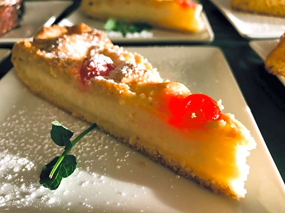 Hotel Aplo - Breakfast Experience