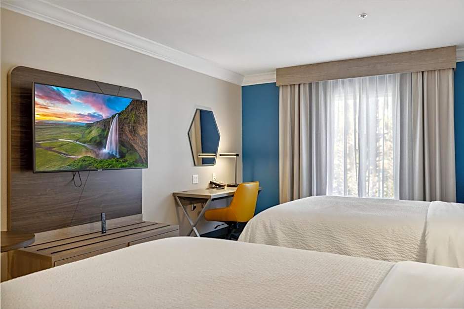 Holiday Inn Express Hotel & Suites Vacaville By IHG