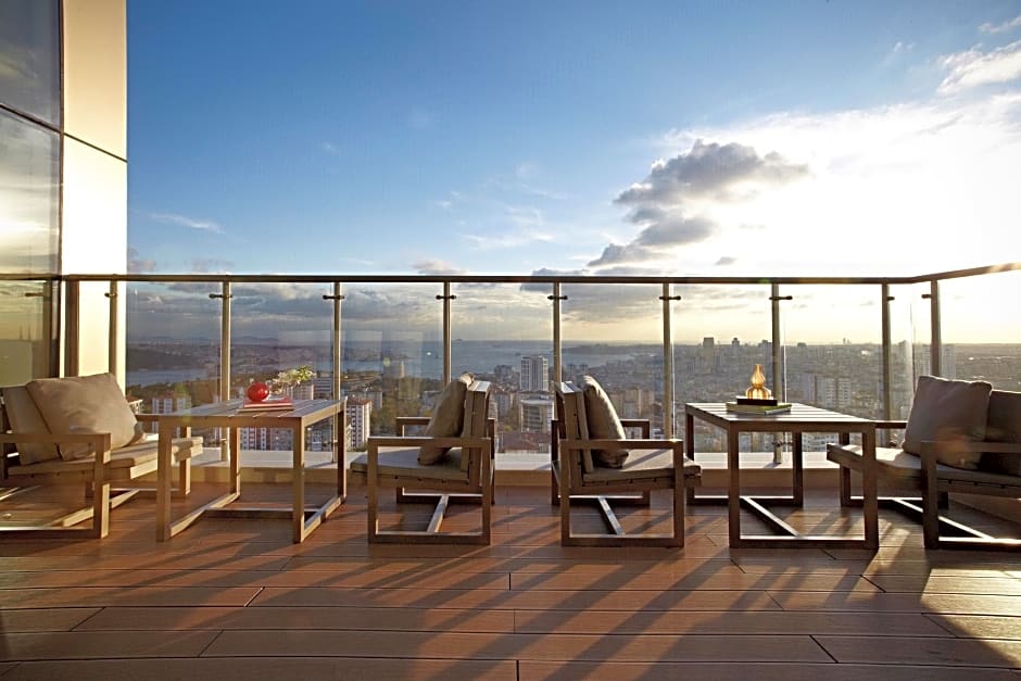 Renaissance by Marriott Istanbul Polat Bosphorus Hotel