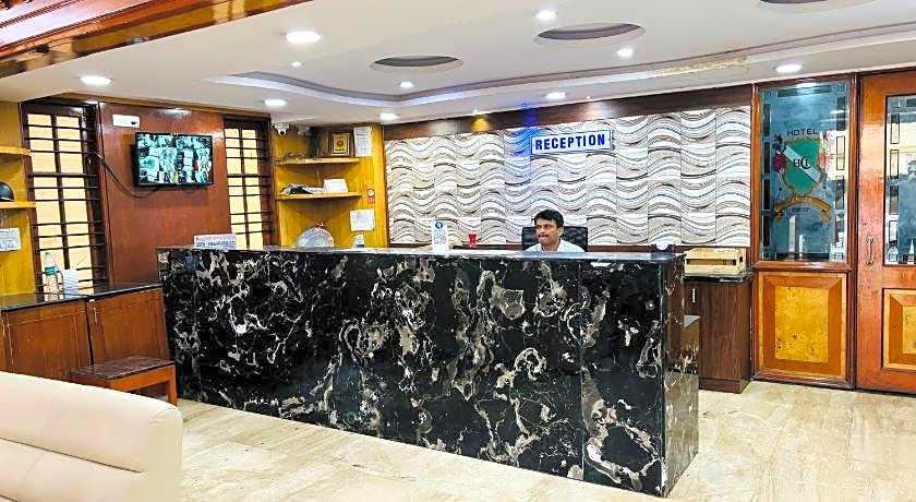 Chetan International Hotel