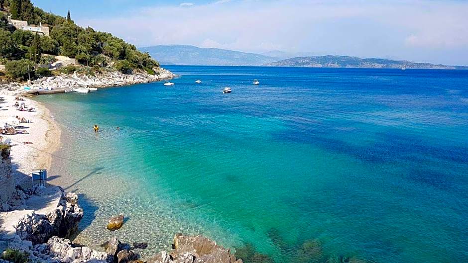 Krouzeri Beach Apartments