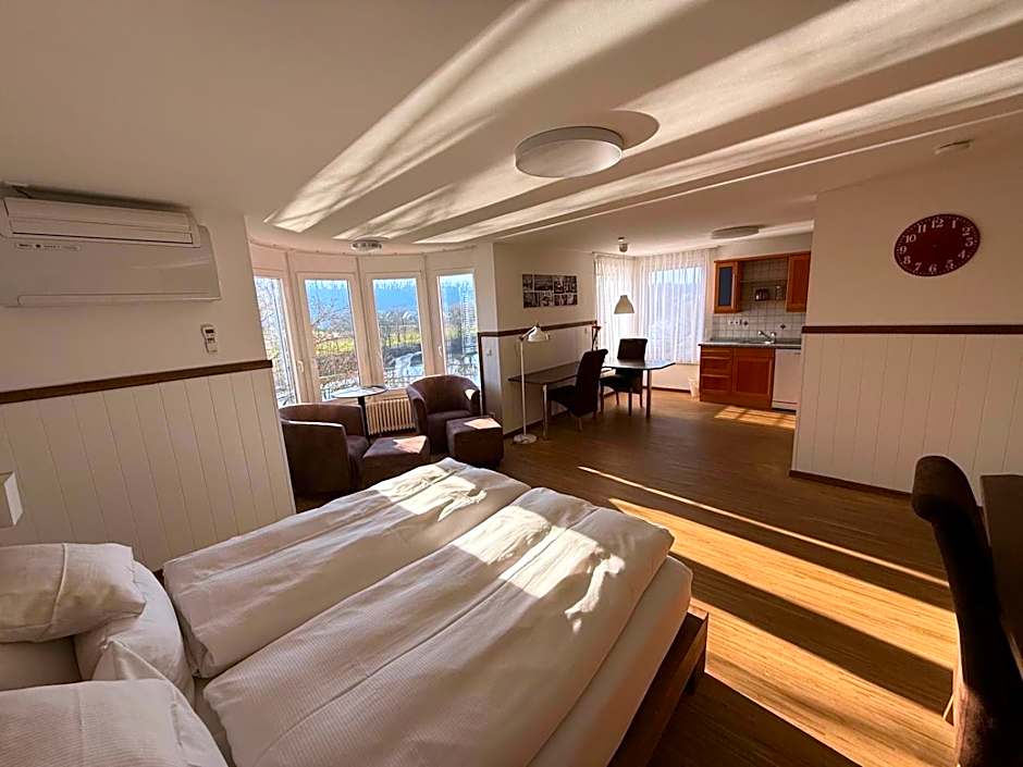Hotel Schöne Aussicht
