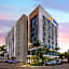Comfort Inn & Suites Miami International Airport