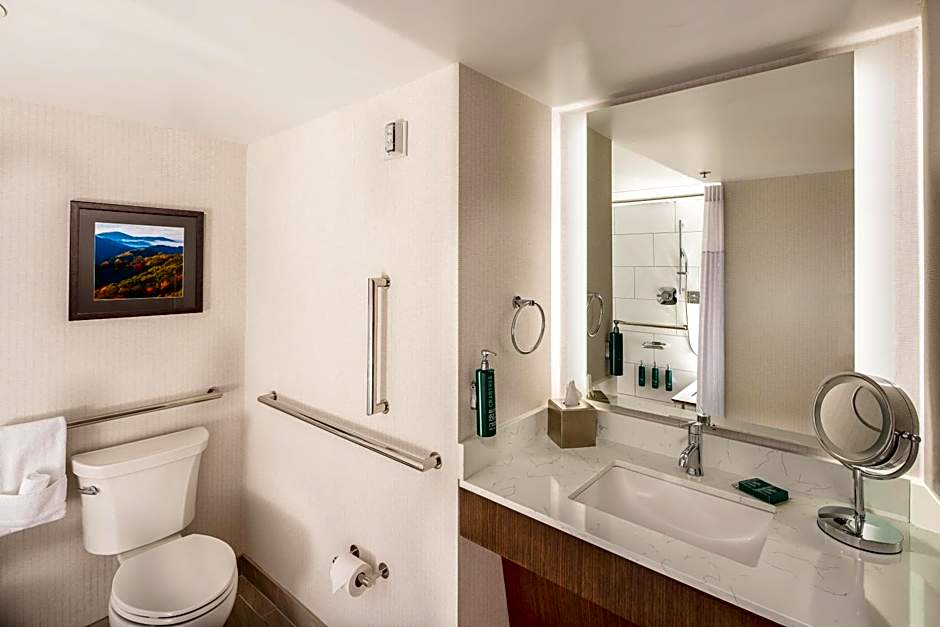 DoubleTree By Hilton Hotel Johnson City