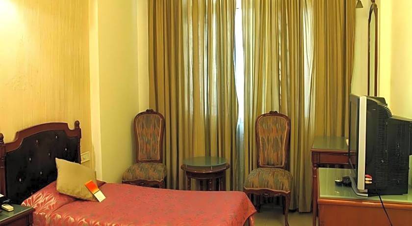 Hotel Grand President