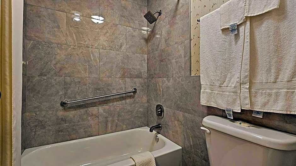 Quality Inn Ennis
