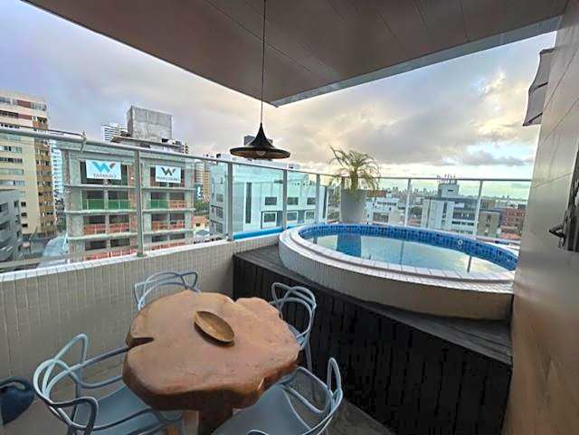 Linda cobertura vista mar