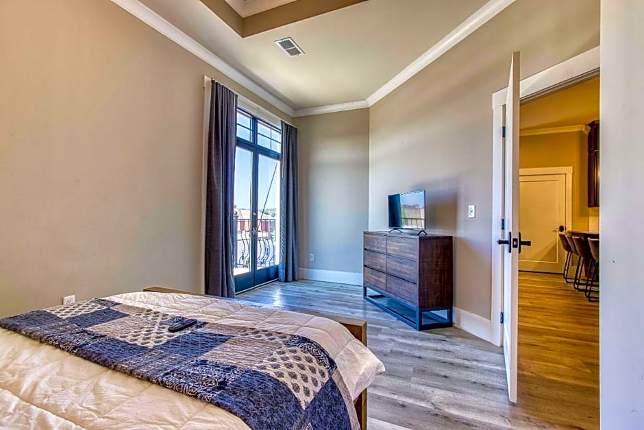 New Hotel Collection Smoky Mountains