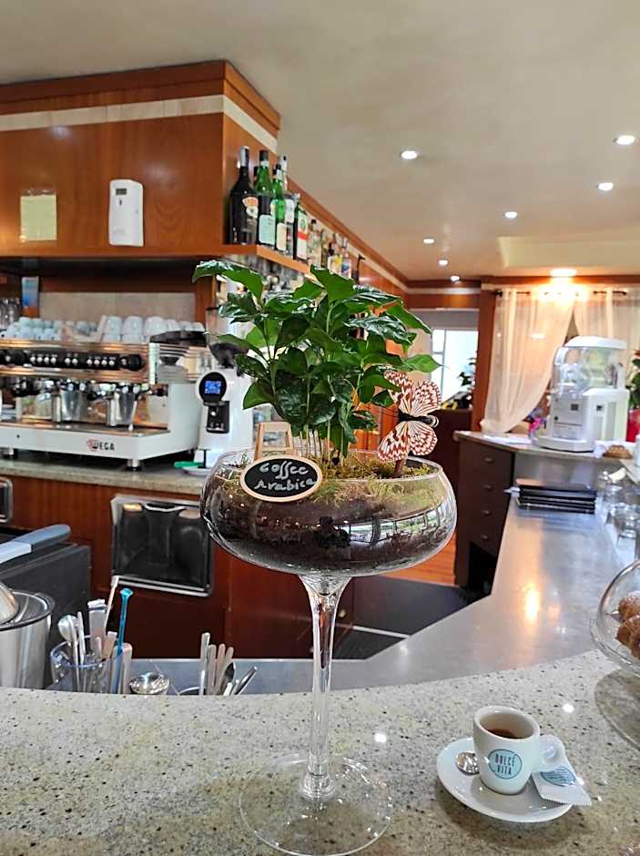 Yachting Hotel Mistral