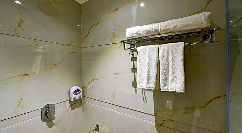 Hotel Classio Royale 