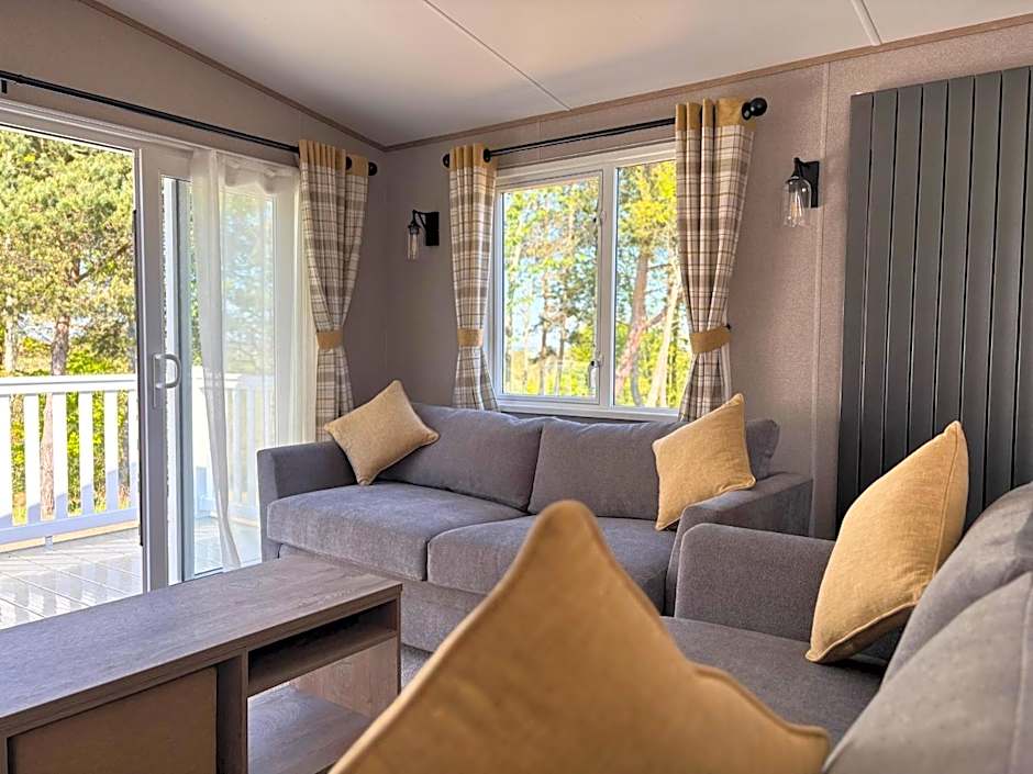 Linwater Caravan Park - Luxury Lodges and Static Caravans near Edinburgh