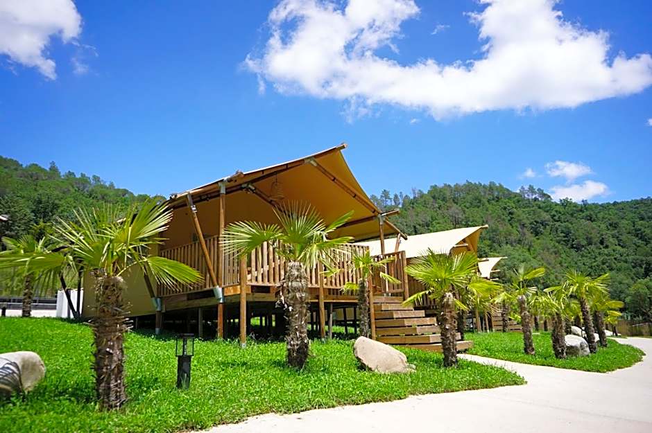Glamping Can Bora Lodges