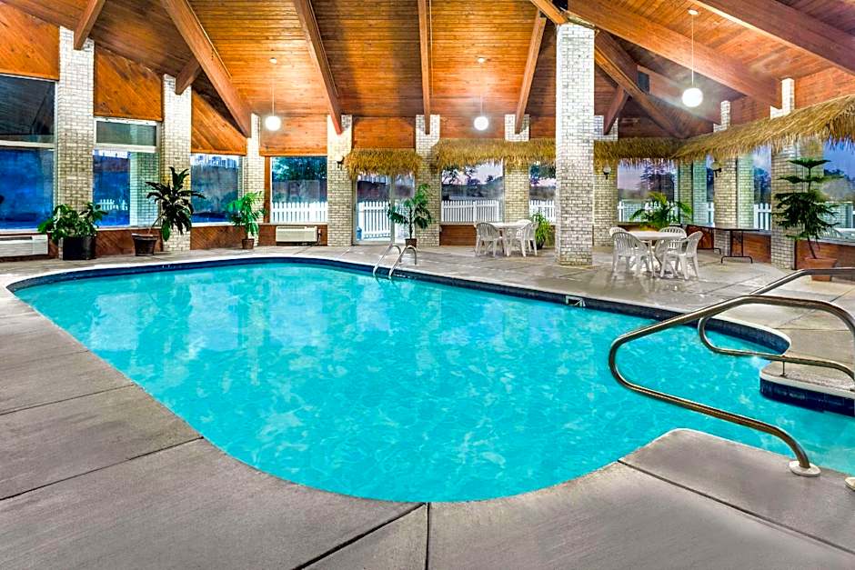 Days Inn by Wyndham Jackson