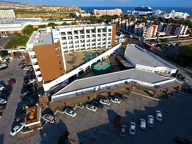 Medano Hotel and Spa