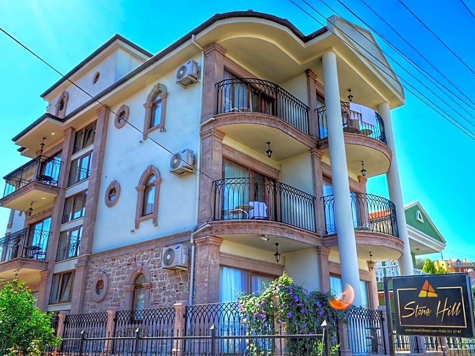 Stone Hill Boutique