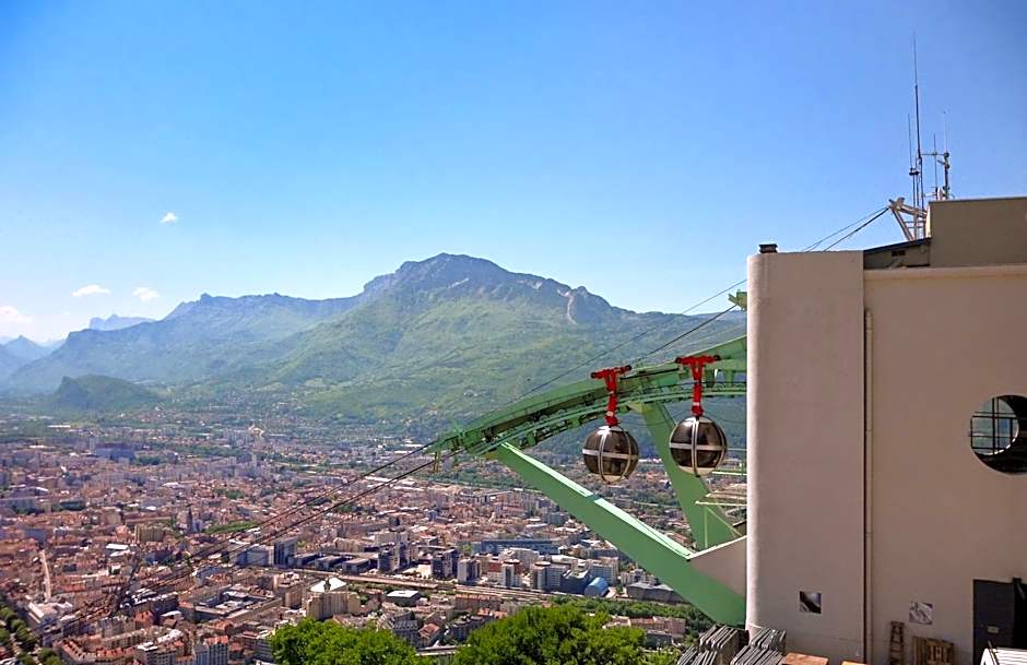 hotelF1 Grenoble Université